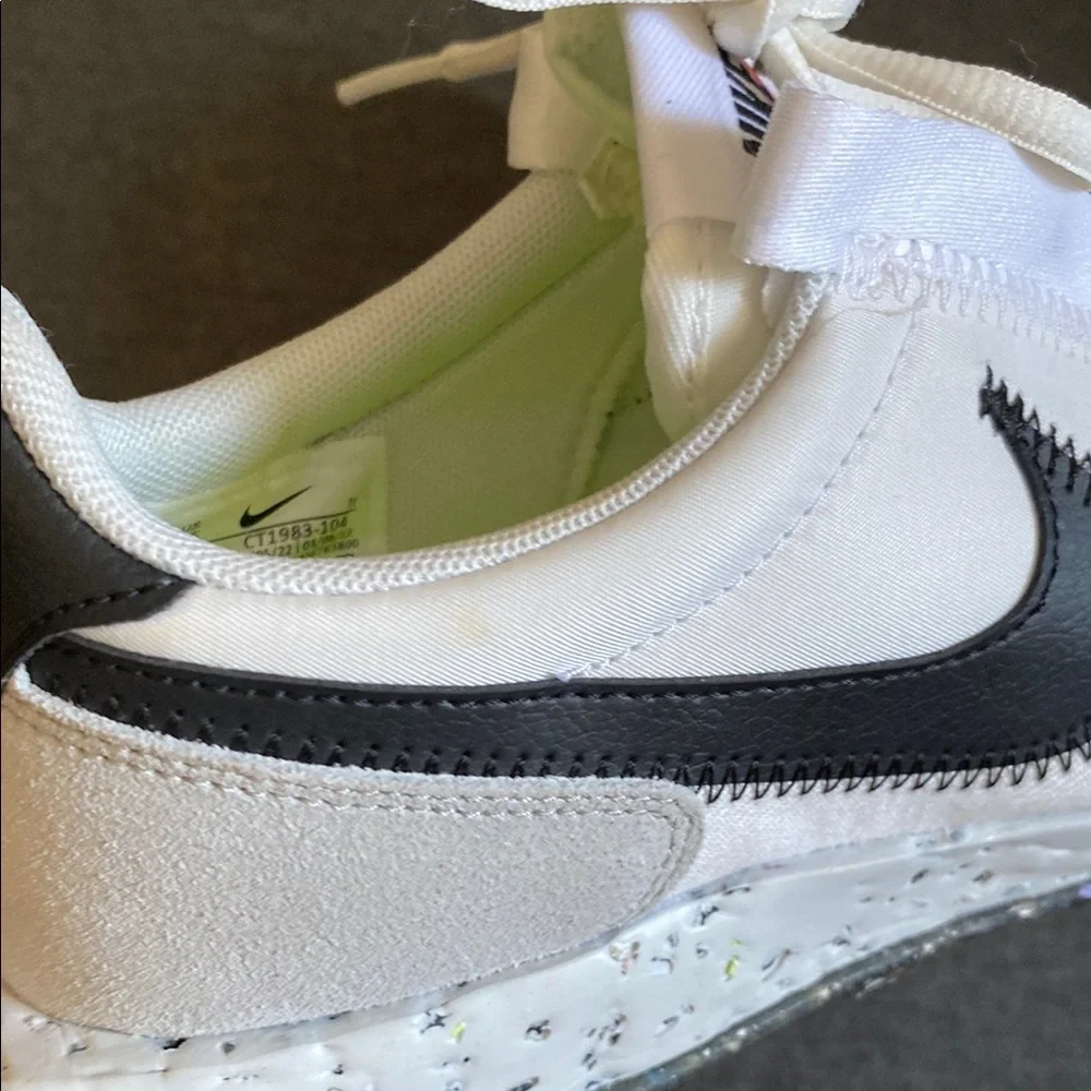 Nike Women's waffle racer crater White and Black Sneakers size 7.5 - Picture 10 of 12
